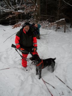 Vinter eftersøgning med Junior i rygsækken